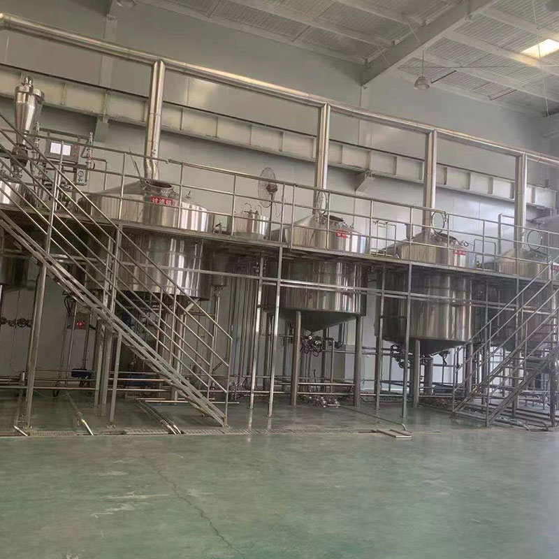 奎屯精酿啤酒设备厂—平面布置、设备设计、制造、调试、培训等一条龙服务_COPY